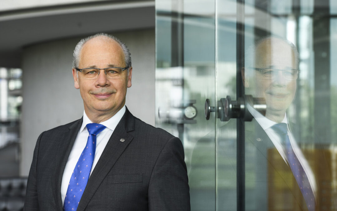 Dr. Georg Kippels